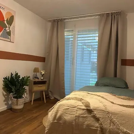 Hideaway Garden, Parking, Cinema,4,5rooms Цюрих