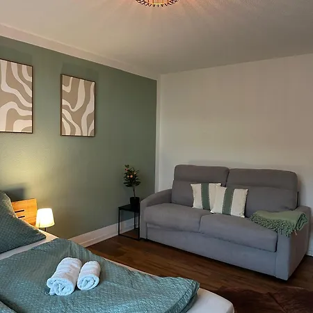 Апартаменты Hideaway Garden, Parking, Cinema,4,5rooms Цюрих